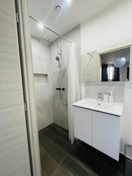 Studio, Maison, Rez De Chaussee, แปร์ปินญอง ภายนอก รูปภาพ